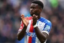 Barca Terjun dalam Perebutan Transfer Guehi, Liverpool Alami Kemajuan Lambat