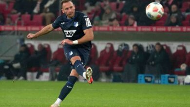 Bek Hoffenheim Coufal Akui Kekecewaan Setelah Performa di West Ham Tidak Memuaskan