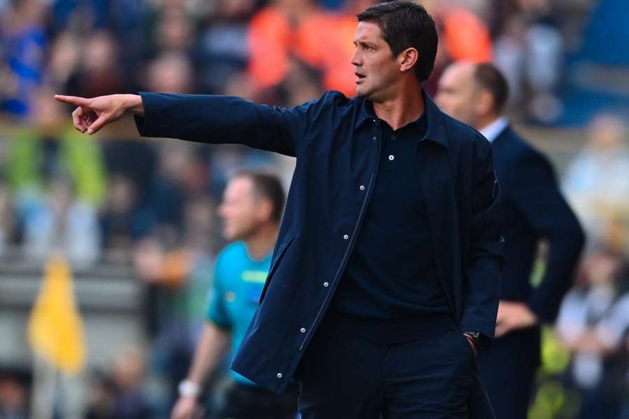 Di Canio Tegaskan Ke Chivu: Perkataan Bisseck Tidak Bisa Diterima oleh Inter Milan