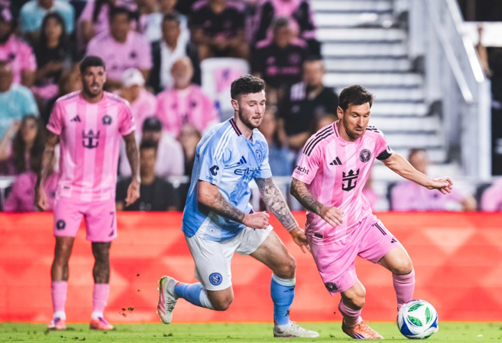 Inter Miami Tundukkan New York City 5-1, Allende Cetak Hat-trick Bawa Tim ke Final