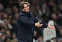 Pelatih Spurs Frank Kecam Teriakan Tidak Taat Usai Kekalahan dari Fulham