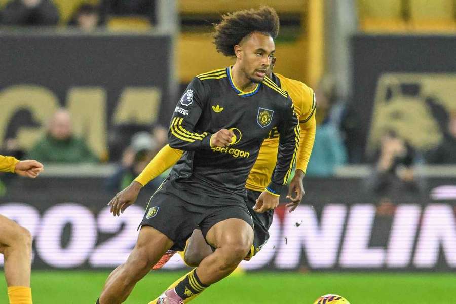 AC Milan Ganggu Rencana Roma untuk Rekrut Striker Man Utd, Zirkzee Jadi Buruan Utama