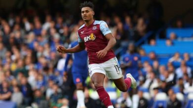 Alan Pardew Minta Ollie Watkins Tinggalkan Villa: Hubungan Mereka Dinilai Putus
