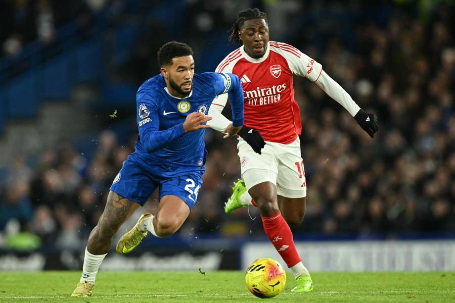Chelsea Tahan Imbang Arsenal di Derby London Meski Caicedo Kartu Merah