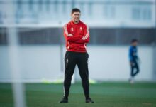 Legenda Liverpool Gerrard Tegaskan Klub "Tak dalam Krisis", Namun Kondisi Semakin Mendekat