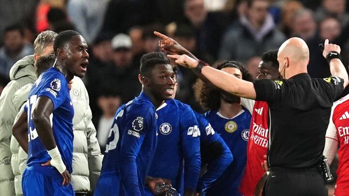 Moises Caicedo Terpengaruh Perbandingan dengan Declan Rice, Ungkap Jamie Carragher