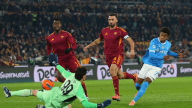Napoli Menang 1-0 atas Roma, Neres Cetak Gol Kemenangan Tuan Rumah Gagal Pimpin Klasemen