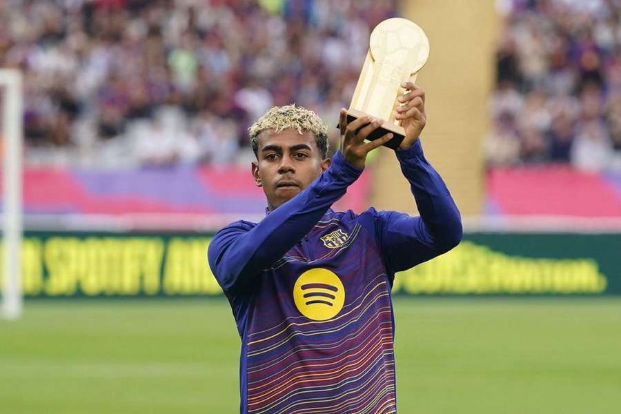 Pelatih Spanyol De la Fuente Sebut Bintang Barcelona Yamal Bisa Definisikan Era Baru