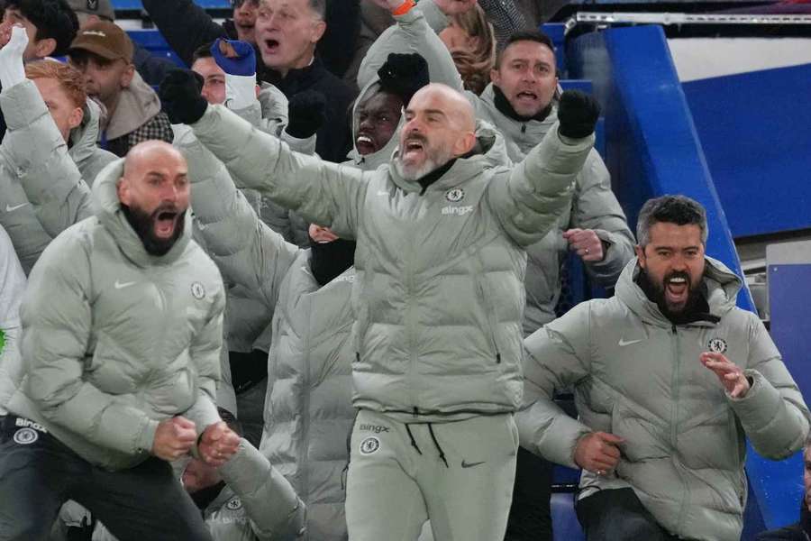 Premier League: Chelsea Tampil Mengesankan dan Isak Akhiri Puasa Gol