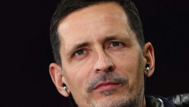 Eintracht Frankfurt Pecat Toppmoller Gara-gara Masalah Pertahanan Tim yang Serius