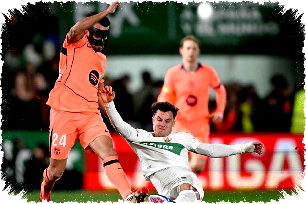 Bek Barcelona Eric Garcia Akui Siap Gabung Como Sebelum Putuskan Bertahan