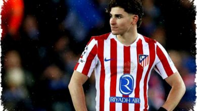 Bos Barcelona Deco Ungkap Fakta di Balik Rumor Transfer Alvarez