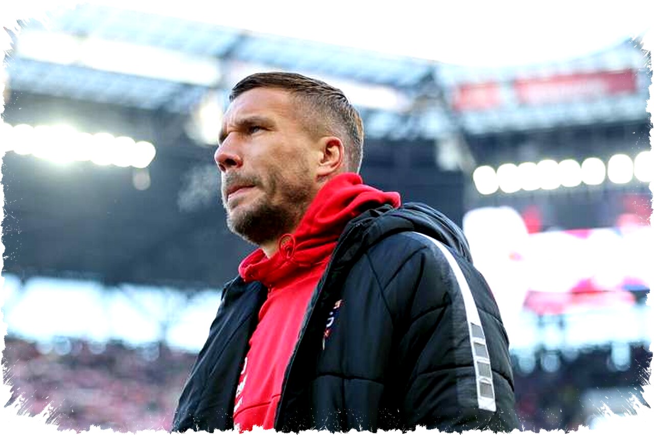 Eksklusif: Mantan Bintang Arsenal Podolski Bahas Perjuangan Gornik dan Masa Depan Anaknya