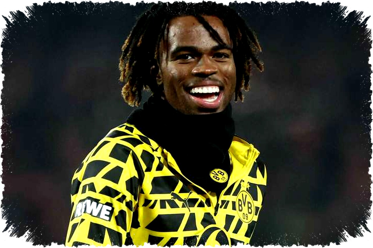 Gelandang Dortmund Chukwuemeka Siap Tinggalkan Inggris Demi Peluang Main di Piala Dunia