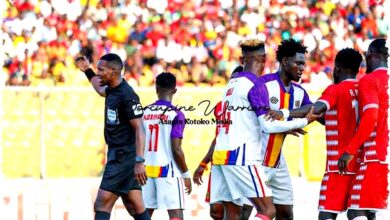 Ghana Premier League: Hearts of Oak Menang Dramatis Lawan Kotoko dengan 10 Pemain