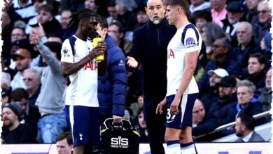 Micky van de Ven Abaikan Instruksi Tudor saat Tottenham Terancam Degradasi
