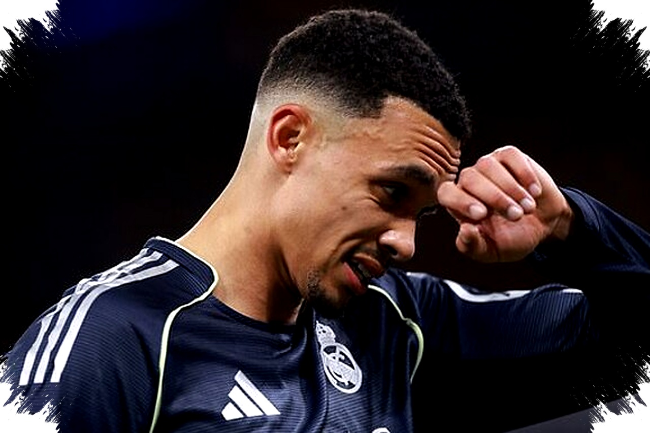 Gerrard Ungkap Teori Soal Alexander-Arnold yang Disingkirkan Tuchel secara Mengejutkan