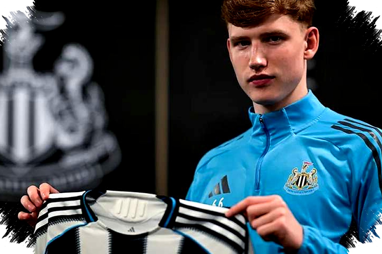 Moran Resmi Tandatangani Kontrak Profesional Bersama Newcastle United