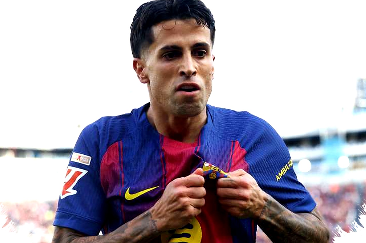 Pelatih Barcelona Flick Buka Suara soal Keinginan Pertahankan Rashford dan Cancelo