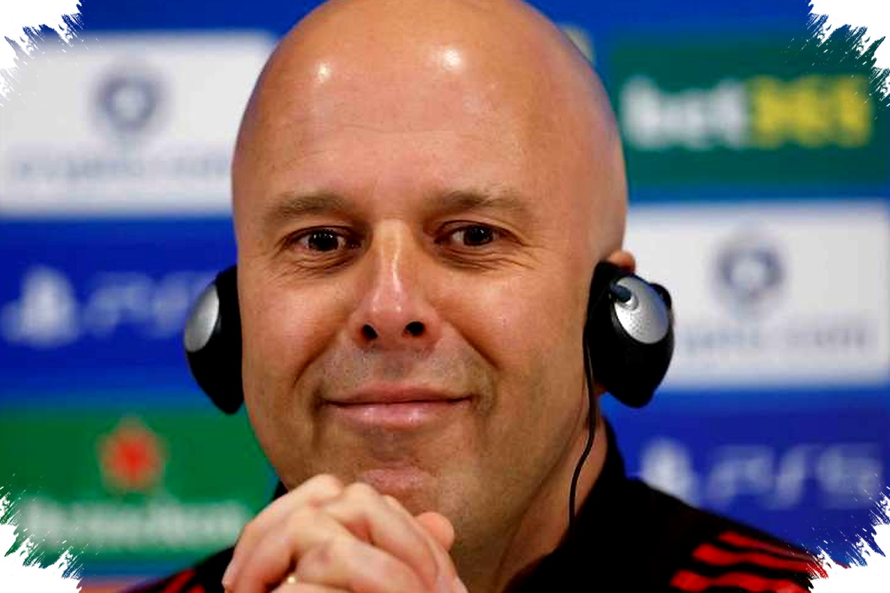 Slot Ungkap Penggemar Galatasaray Frustrasi, Persiapan Jelang Pertandingan Sengit