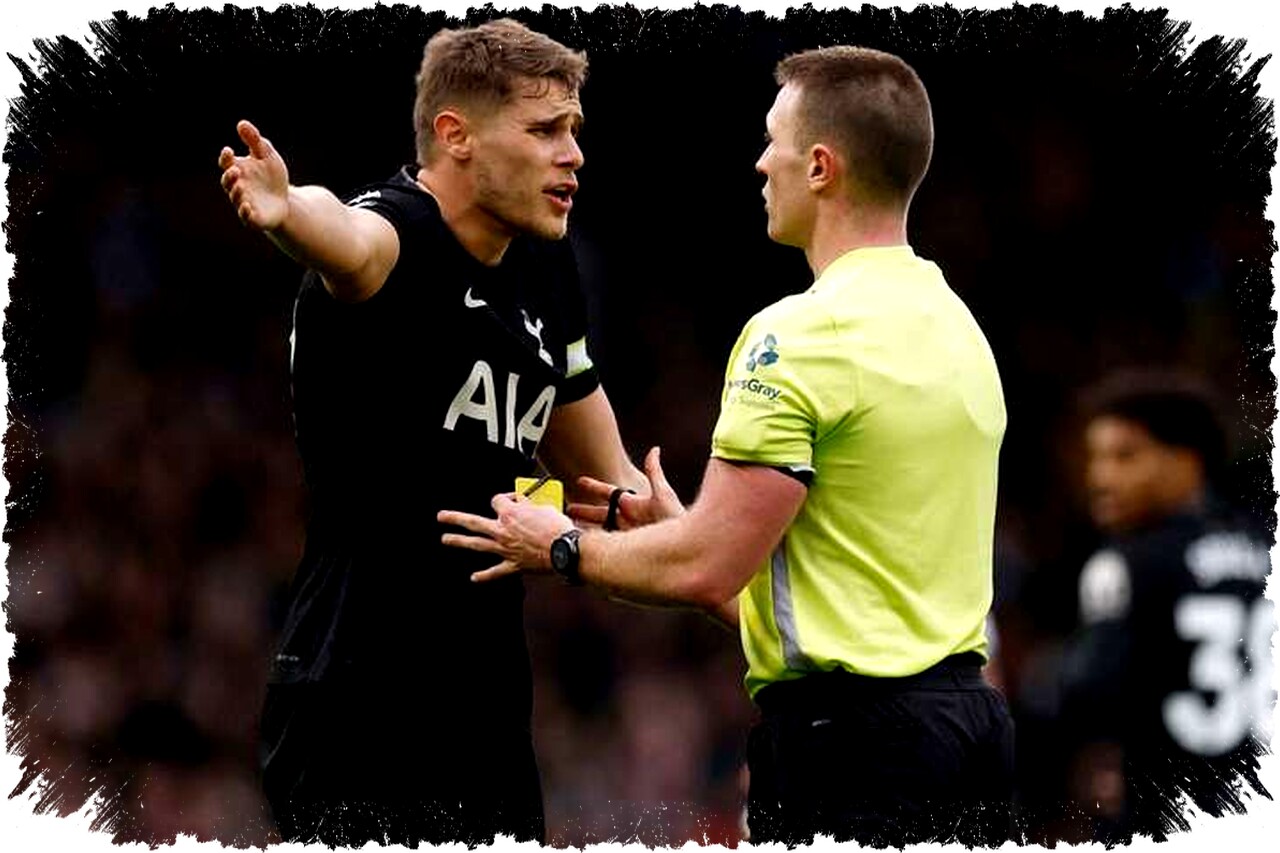 Tottenham Didenda dan Larang Penggemar karena Telunjuk Nazi yang Dinilai Mengerikan