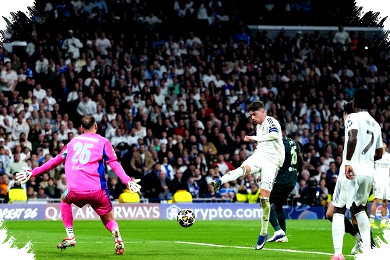 Valverde Cetak Hattrick Bawa Kemenangan Berharga, PSG Tundukkan Chelsea di Markas Sendiri