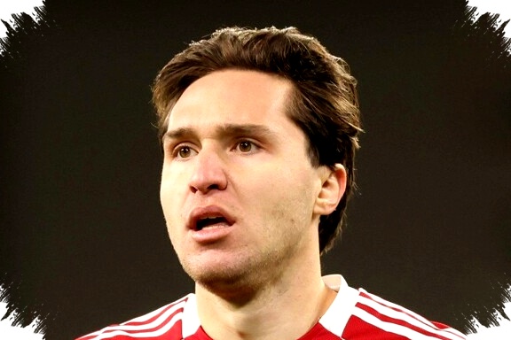 Chiesa Langsung Siap Bela Liverpool, Amarah Fans Italia Memuncak Saat Ia Pulang Dini