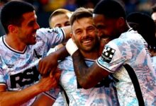 Watford Tahan Charlton 1-1, Addicks Makin Dekat Keaman Berkat Mannion