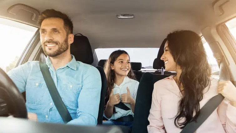 5 Best Family Cars Recommended for a Comfortable and Safe Holiday Trip