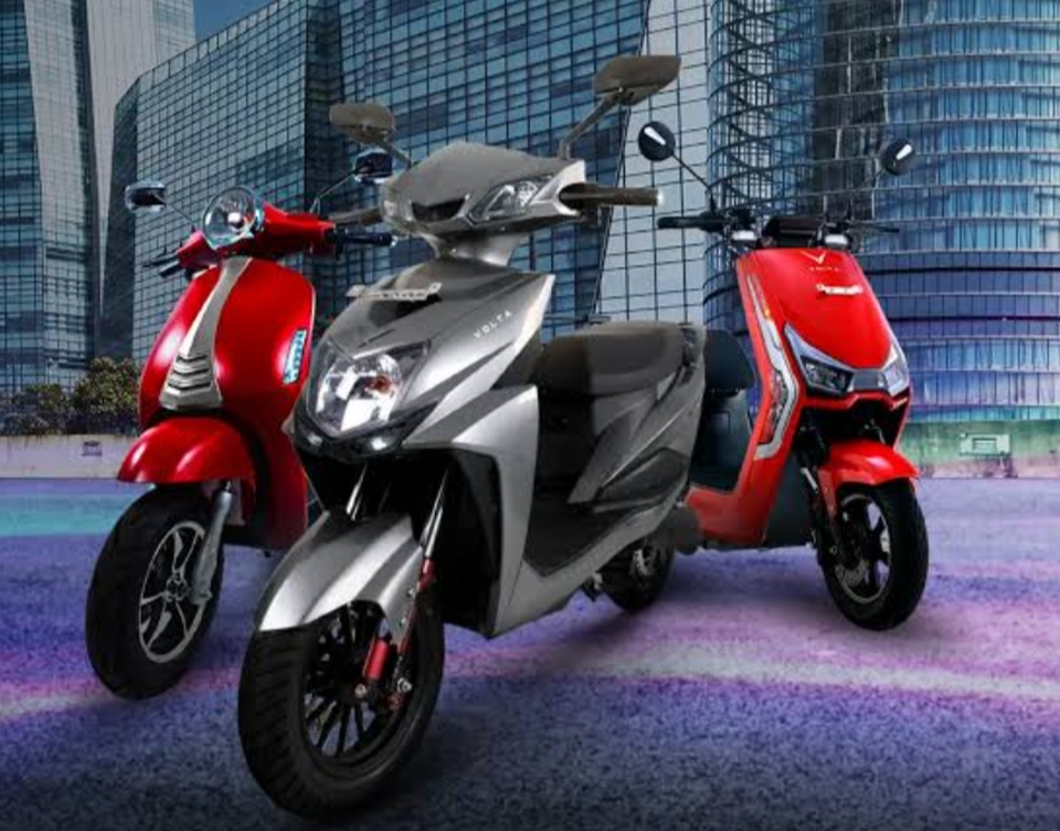 8 Most Powerful Dual-Battery Electric Motorcycles with Over 150 Km Range