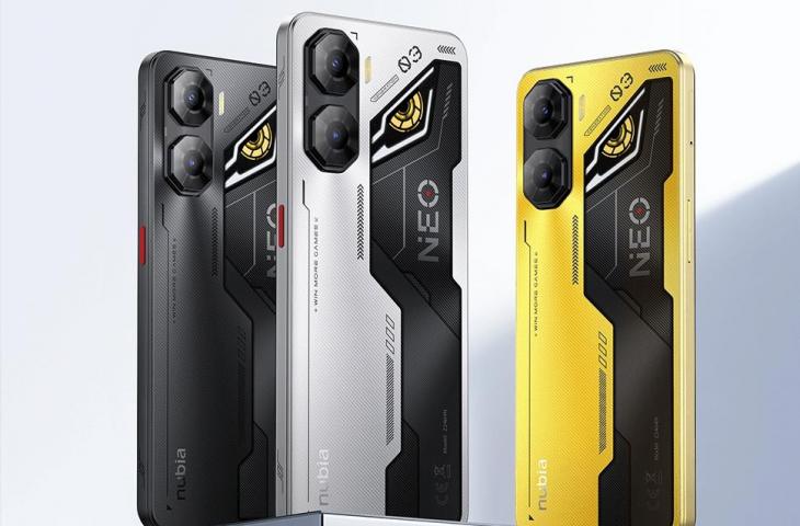 AMOLED Display, Large RAM & Fast Performance: What to Expect from 2025’s Top Smartphones