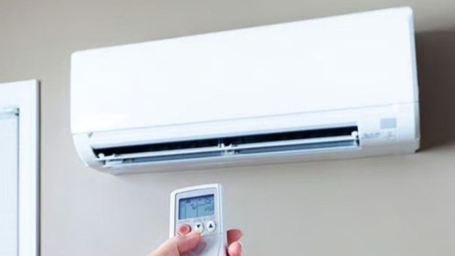 Affordable AC Combats Heat Effectively with Low Power Use and Comprehensive Features