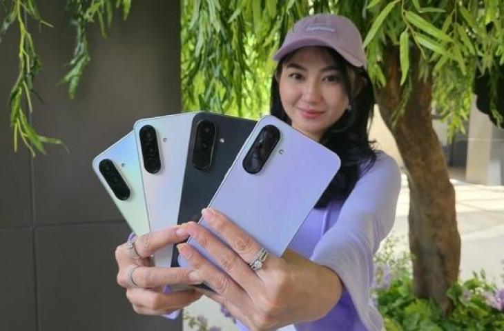 Best $270 Smartphones in 2025 for Light Gaming, Social Media, and Daily Photos