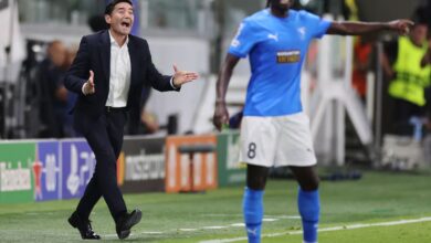 Villarreal Faces Dramatic Challenge at Westfalenstadion in Crucial Football Clash