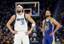 Warriors Encouraged to Reunite With Klay Thompson, Pursue Anthony Davis Trade to Support Curry