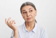 10 Best Makeup Bases for Women Over 50 to Blur Wrinkles Under Rp 150K