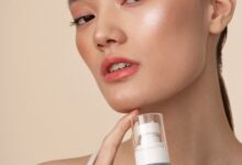 12 Best Setting Sprays for Sensitive Skin: Long-Lasting Makeup With Comfortable Wear