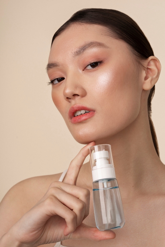 12 Best Setting Sprays for Sensitive Skin: Long-Lasting Makeup With Comfortable Wear
