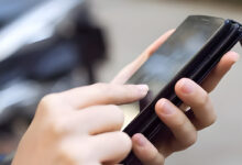 4 Essential Tips for Choosing a Driver’s Phone: 8GB RAM & Snapdragon 685 Chipset Minimum