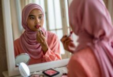 5 Halal Lipsticks That Stay Comfortable All Day Without Drying Your Lips