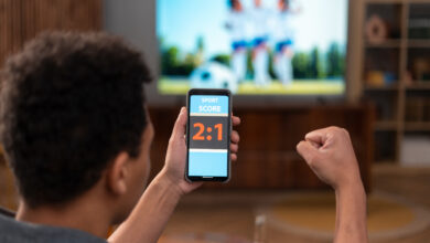 7 Best Football Streaming Apps for Mobile and Laptop: Top Picks for Watching Live Matches