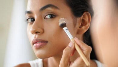 7 Best Skin Tints for a Glowing No Makeup Makeup Look: Expert Recommendations for Radiant Skin