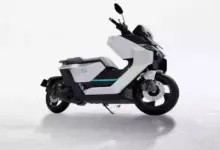 8 Electric Motorcycles with the Most Comfortable Suspension for Urban Mobility
