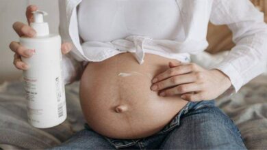 8 Safe and Recommended Body Lotions for Pregnant Women: Expert-Backed Choices