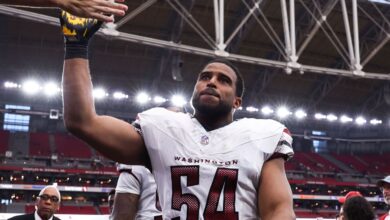 Commanders Linebacker Bobby Wagner Earns MBA Degree from Howard University