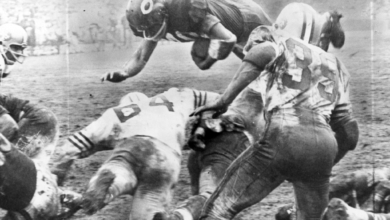 Gale Sayers Scores Six Touchdowns in Historic Wrigley Field Game Performance