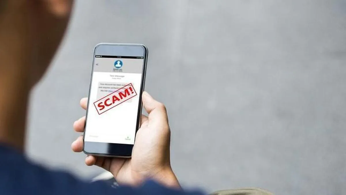 How to Identify and Avoid Common SMS Scam Tricks Effectively