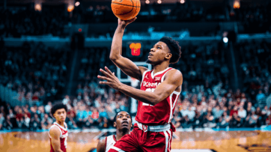 Kansas City Roos Face Oklahoma Sooners in SEC Showdown; Sooners Lead 54-27 at Halftime