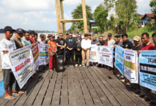 Kukar Regent Aulia Rahman Reviews "Kukar Idaman Terbaik" Program Implementation in Muara Wis
