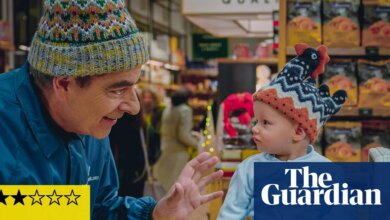 Man vs Baby Review: Rowan Atkinson’s Festive Slapstick Fails to Impress in Christmas Special